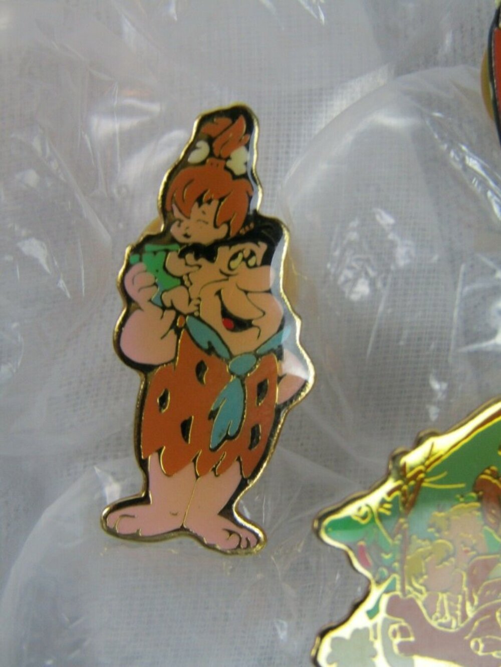 Lot VTG 90s Hanna Barbara Flintstones Fred Barney Enamel Lapel Hat Pin NOS - Picture 4 of 9